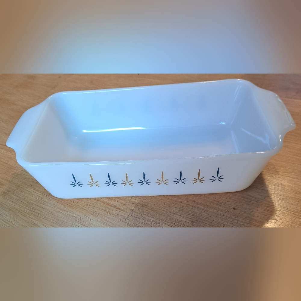 Vintage Anchor Hocking Candle Glow Casserole Dish